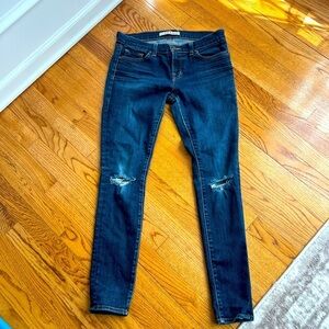 J Brand Skinny Leg Women’s Style 910 Ink Distressed Size 29